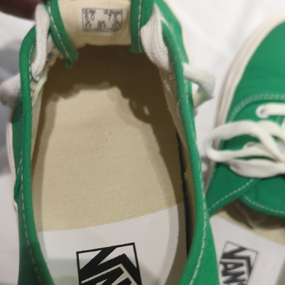 Vans Green Style 44 Sneakers with Colorful Heart Accents M 6, Very Cool!!! - Picture 10 of 16